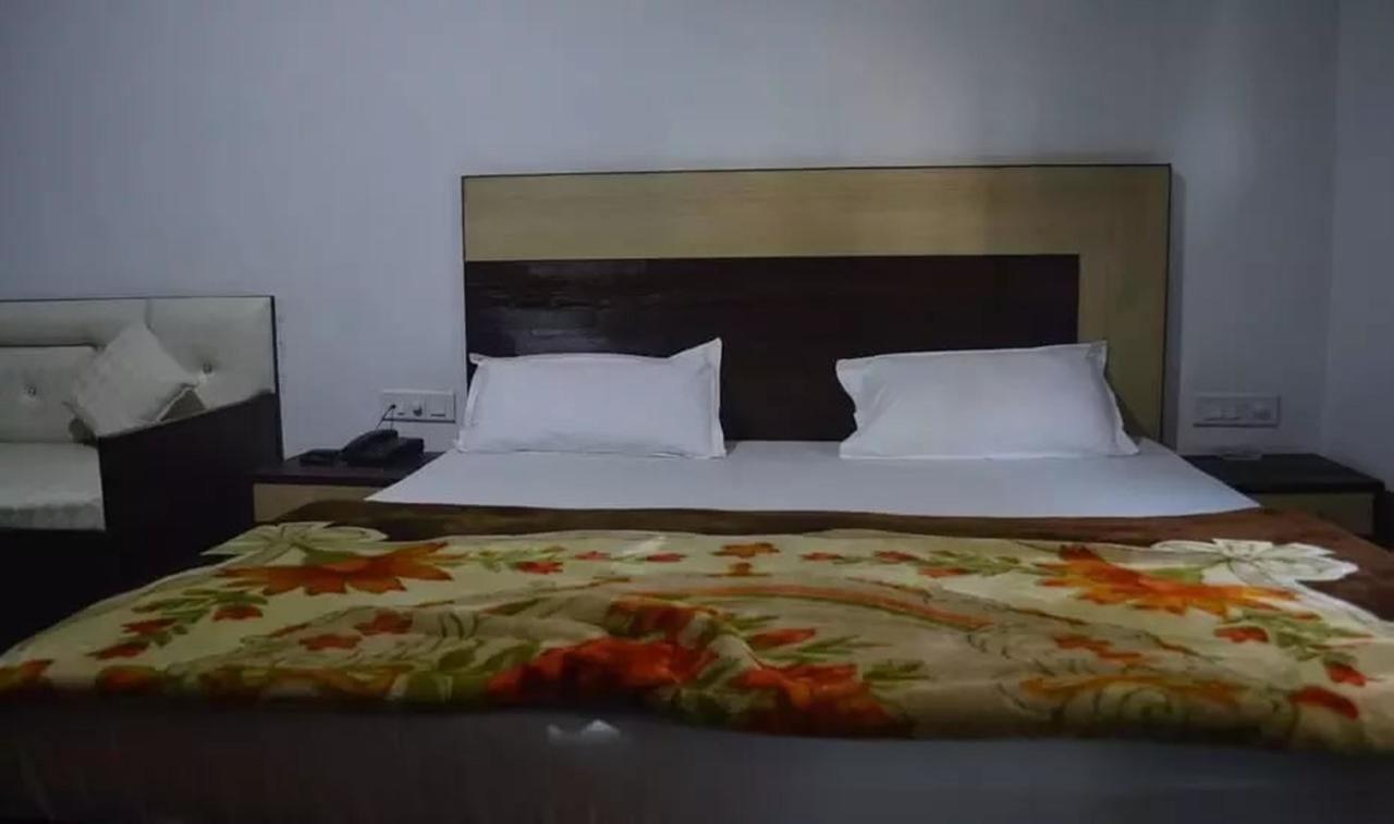 Hotel Mehra Inn Амрітсар Екстер'єр фото